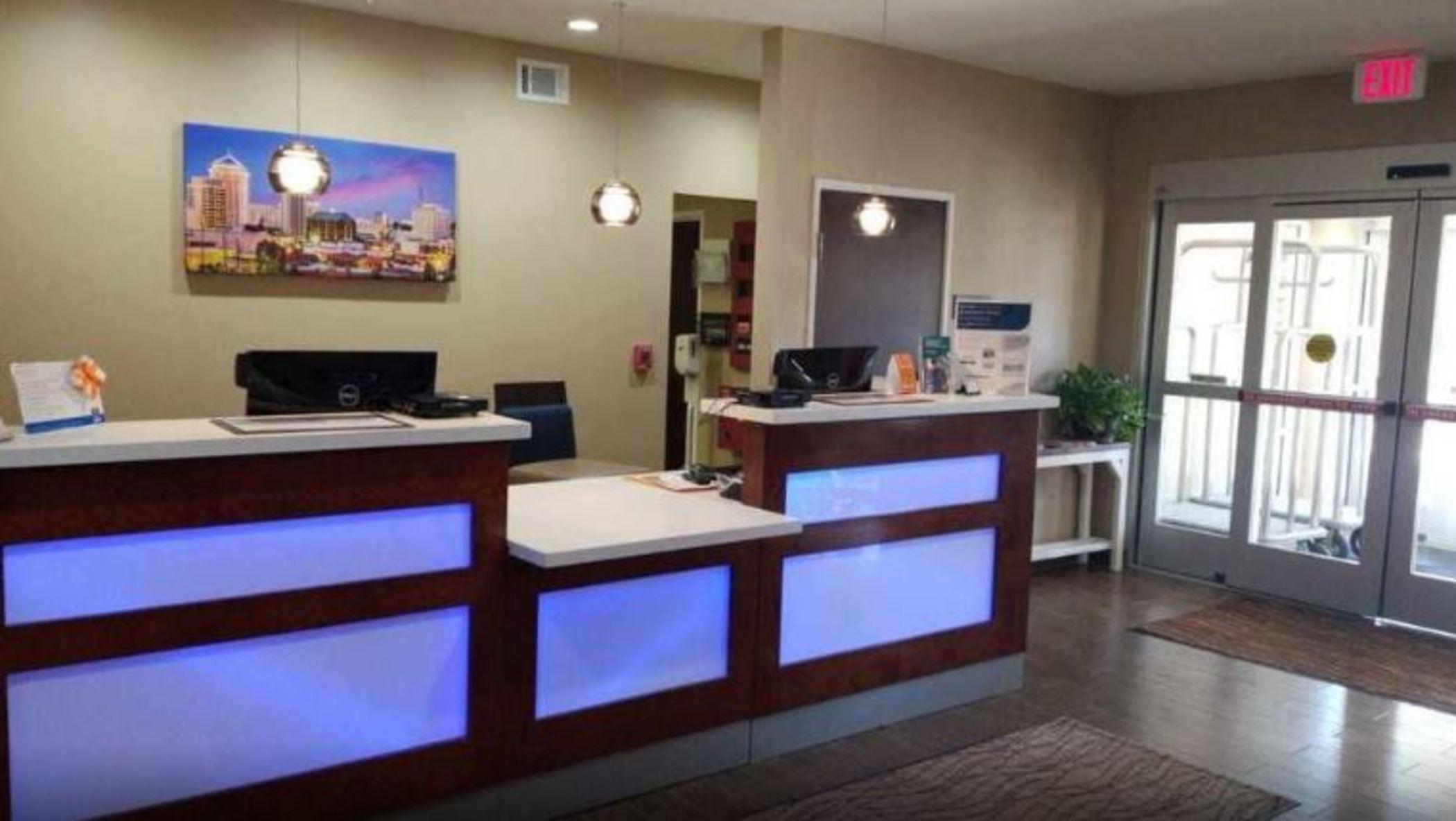 Comfort Inn & Suites Montgomery East Carmichael Rd מראה חיצוני תמונה