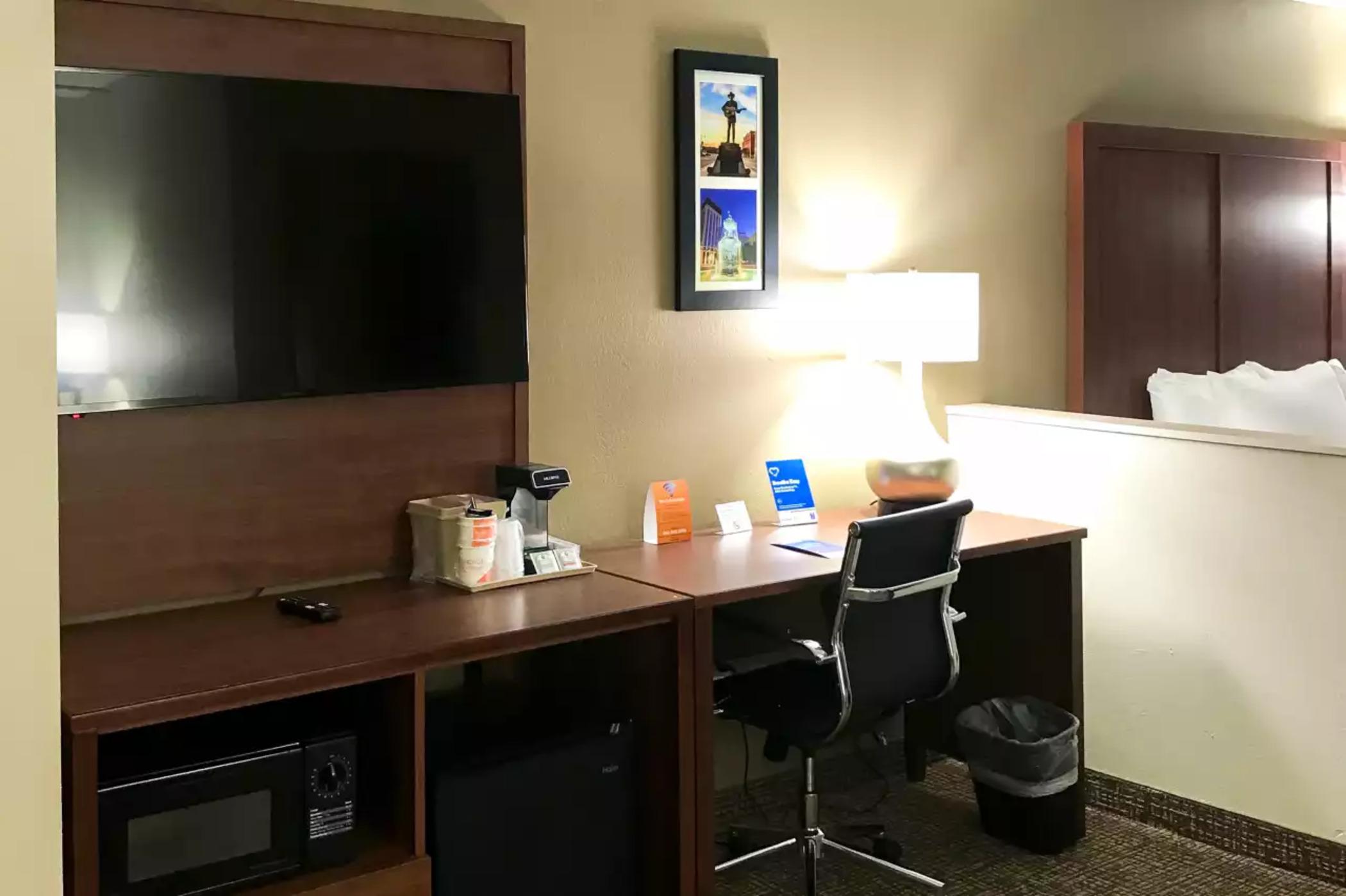 Comfort Inn & Suites Montgomery East Carmichael Rd מראה חיצוני תמונה